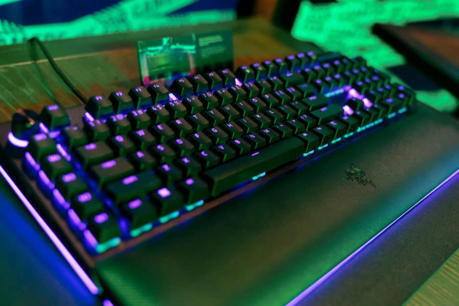 RAZER