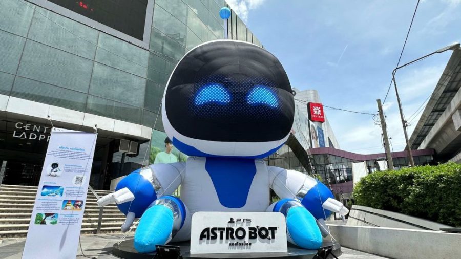  Astro Bot