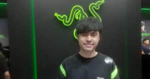 Razer01